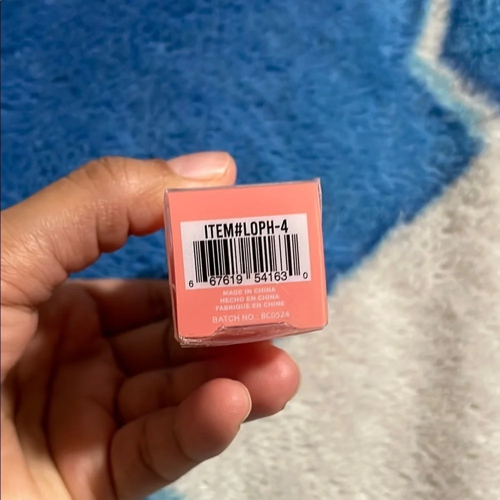 Beauty Creations Red Lip Gloss High-Shine Lip Balm - Picture 6 of 6